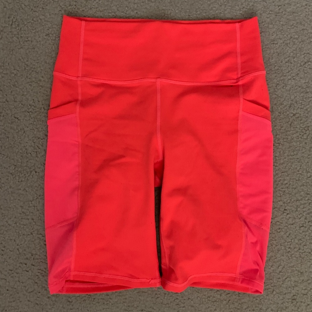 9” Fabletics bike shorts